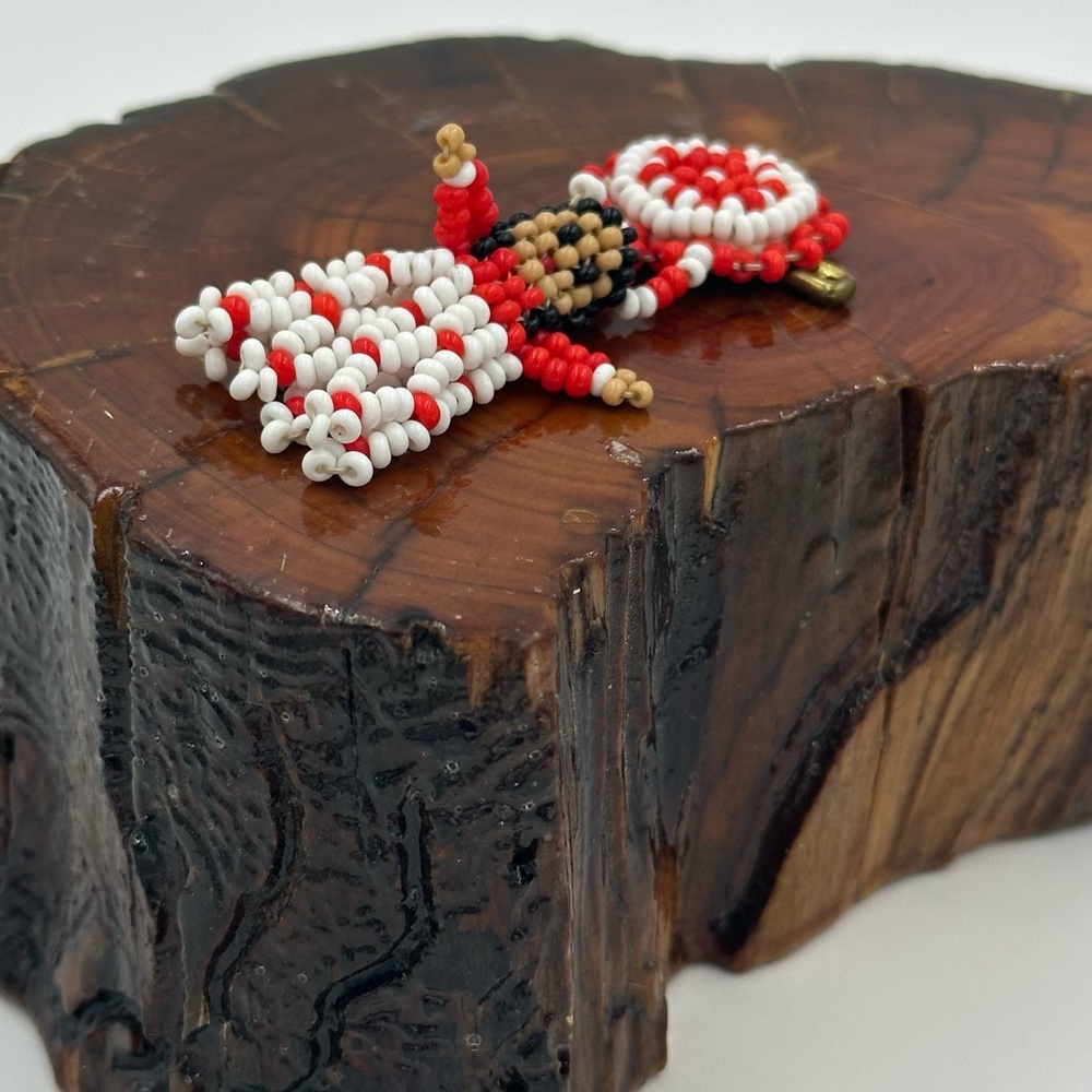 Handmade Vintage Native American Beaded Indian Doll Pin